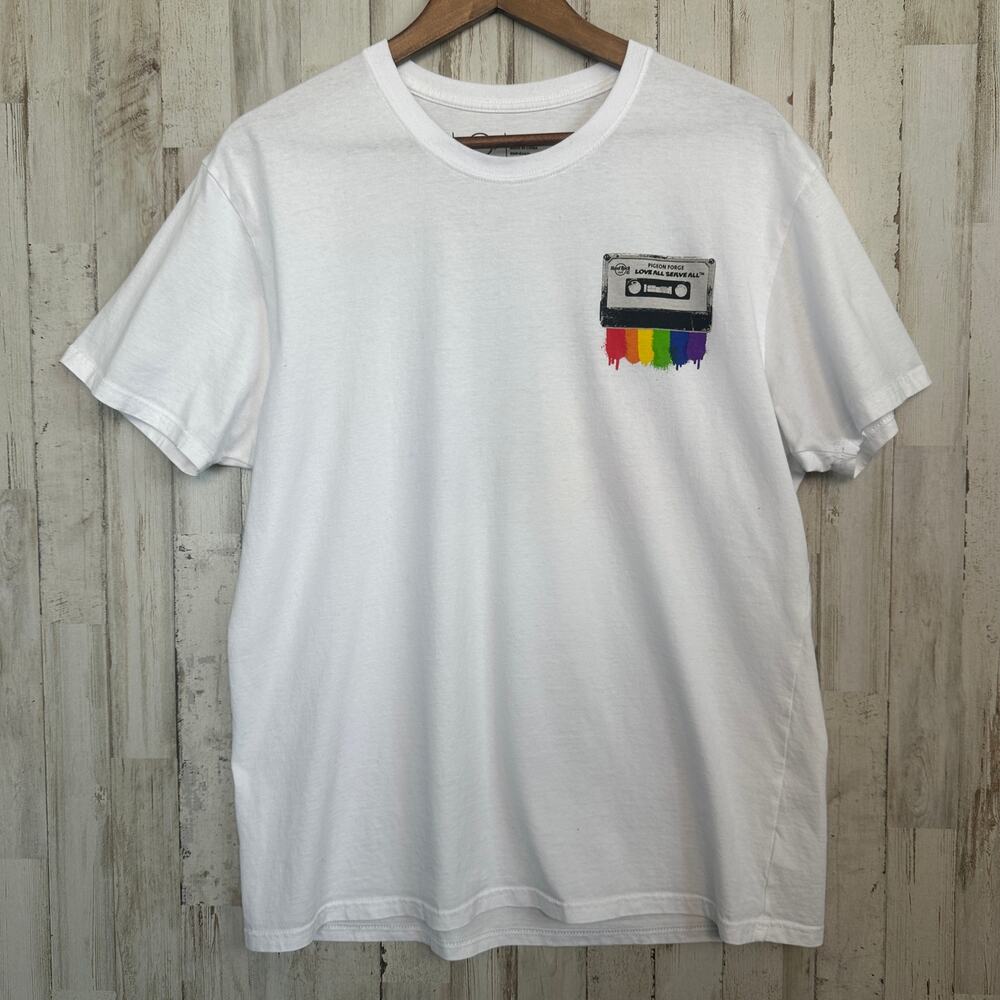 Hard Rock Cafe 100 Cotton Pride Shirt Size Large Pride Edition Pigeon Forge EUC